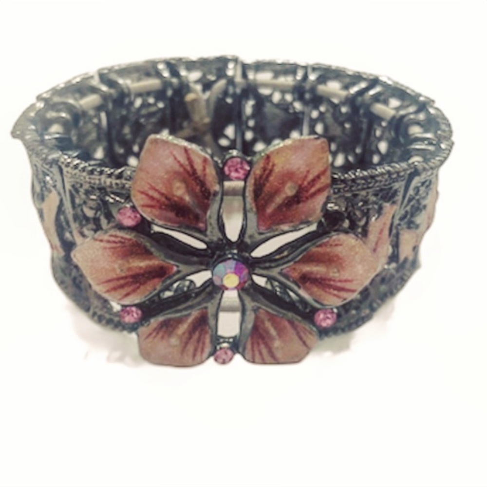 Sparkly stretch bracelet with pink flowers